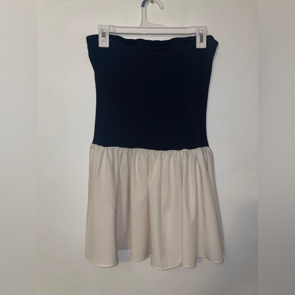 Strapless ballerina dress